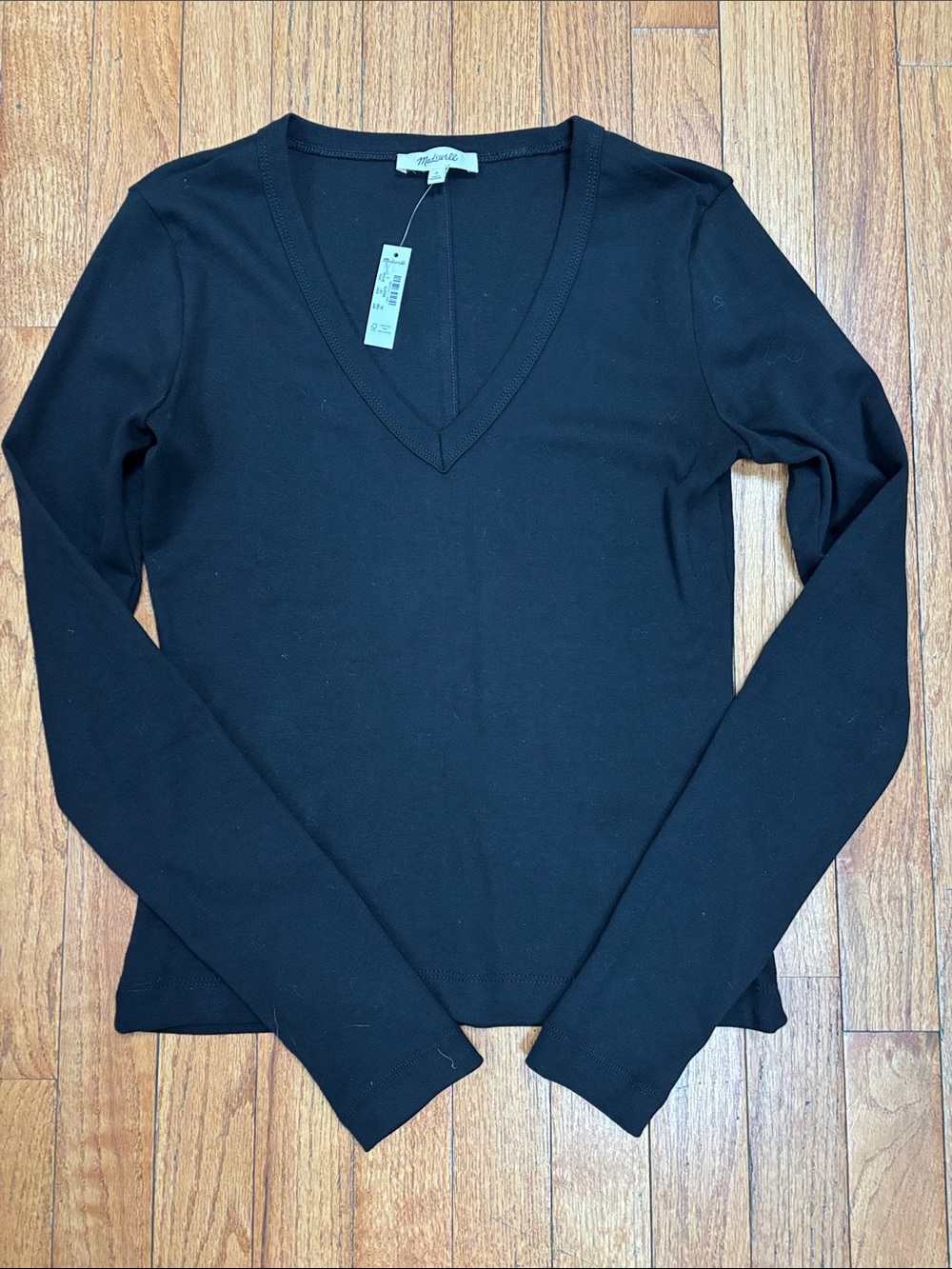 NWT Madewell 90’s V-neck Long Sleeve Tee